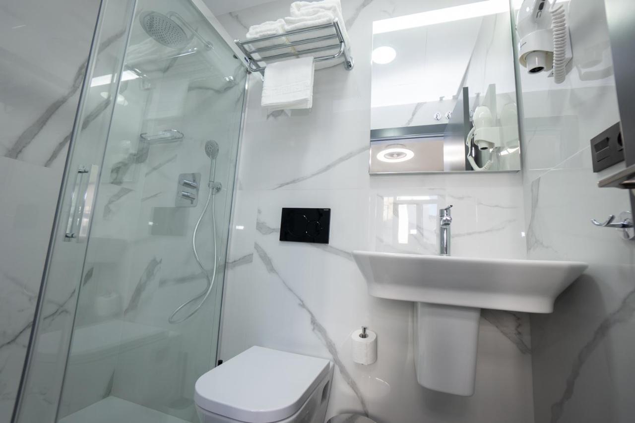 Nerja-Centro-Jacuzzi- Mirador De La Ermita- Adults Recommended酒店 外观 照片
