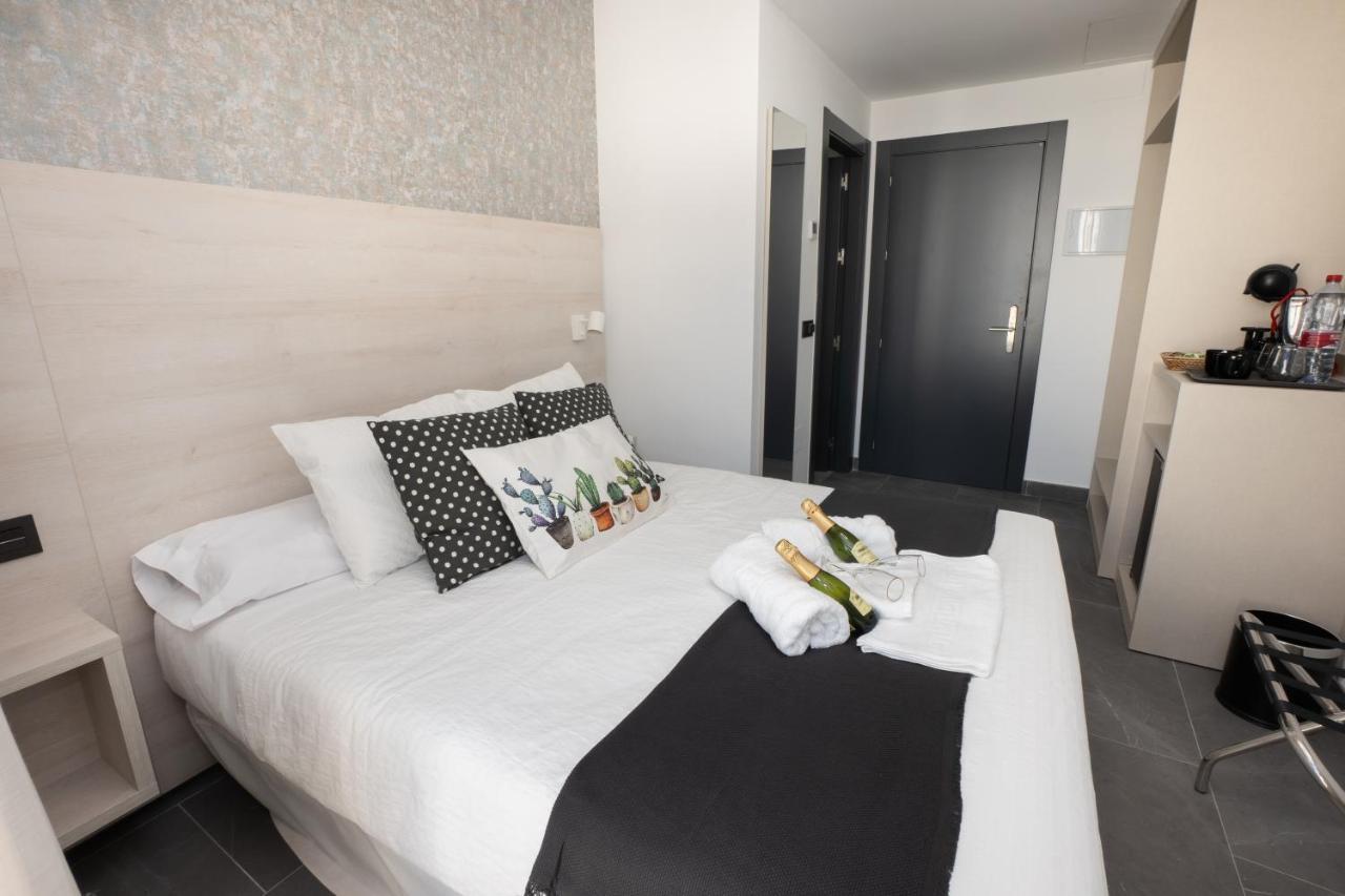 Nerja-Centro-Jacuzzi- Mirador De La Ermita- Adults Recommended酒店 外观 照片