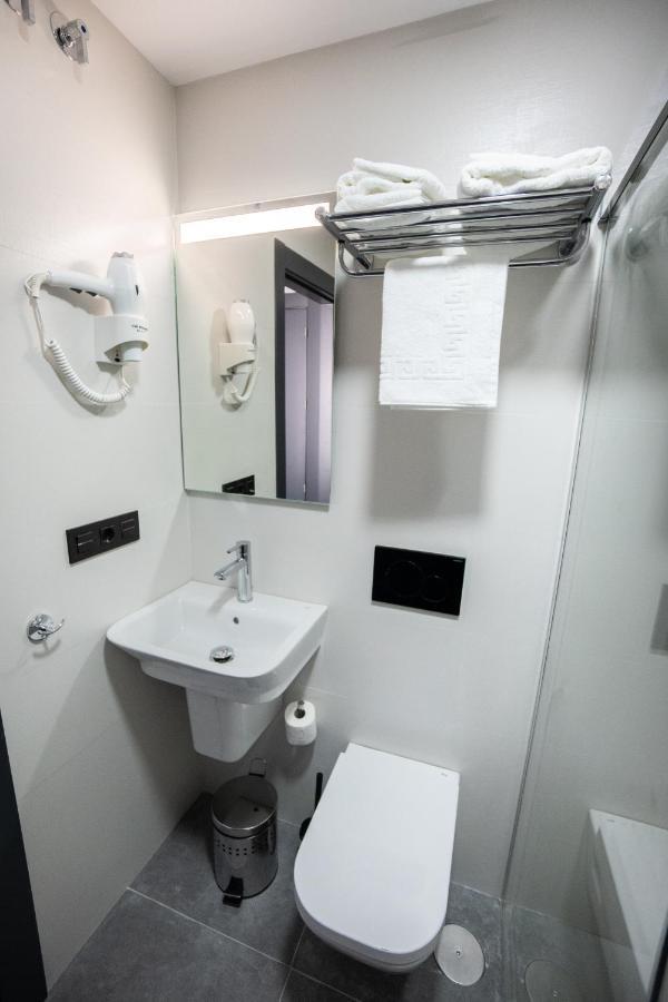 Nerja-Centro-Jacuzzi- Mirador De La Ermita- Adults Recommended酒店 外观 照片